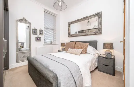 ec1b744f 4d07 4d04 9d56 6cb0dbaa6696.jpg