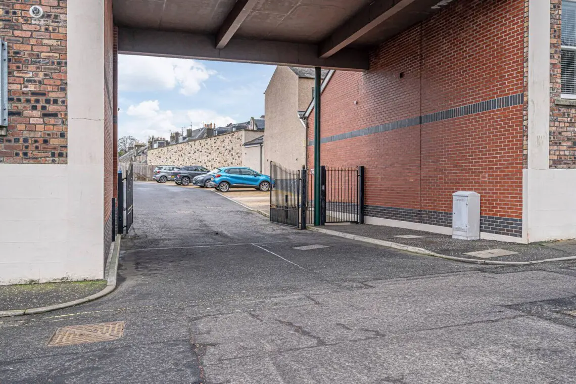 3526e157 eb86 4092 ba72 34caeb2778eb.jpg