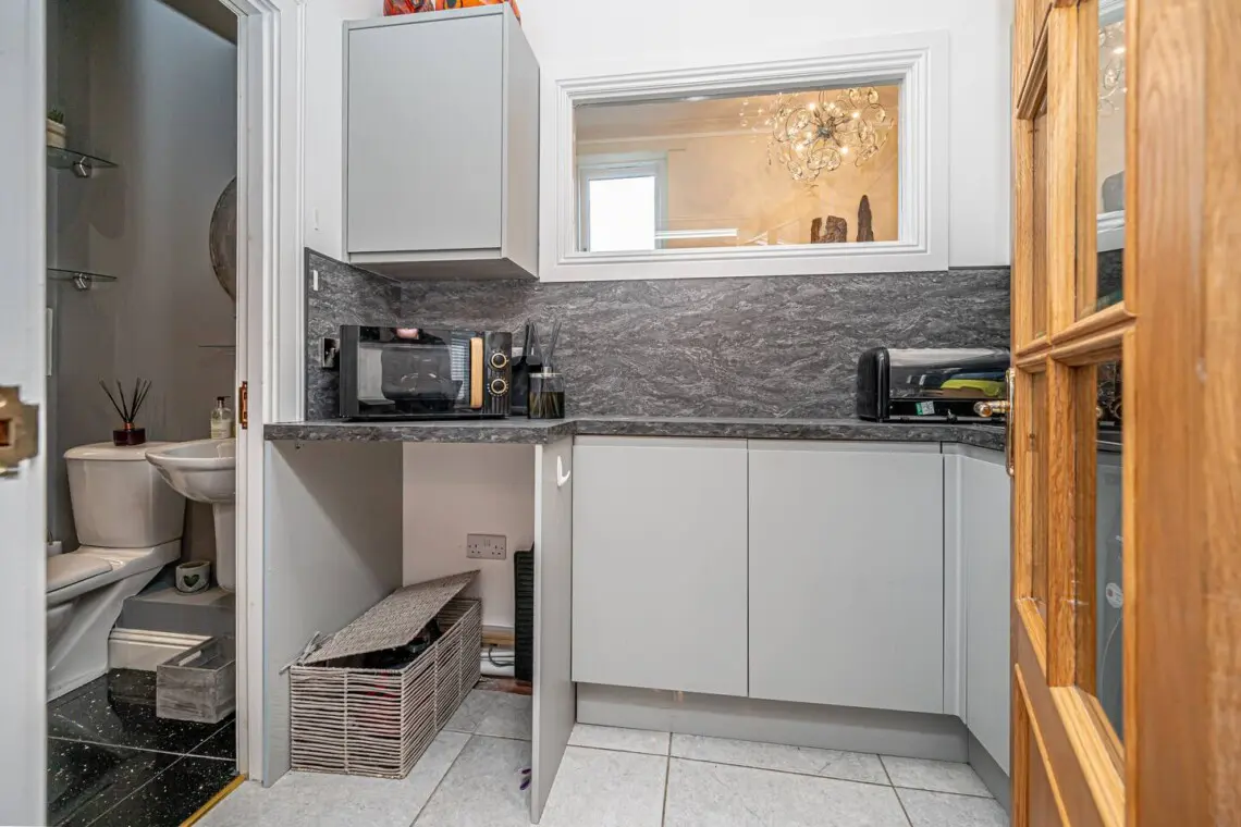 b664711c e4ca 4b7c a8c7 87b476c6fb41.jpg