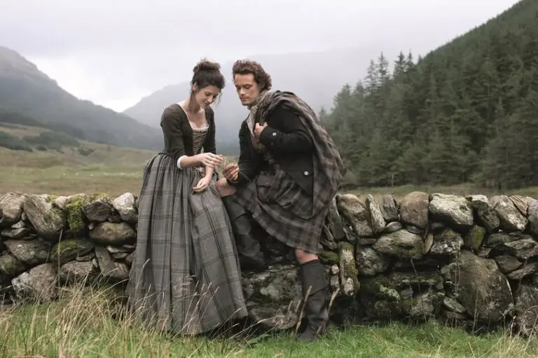 Outlander filming locations in Fife - Culross and Falkland villages in Scotland